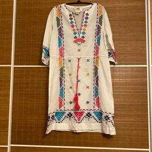 Figure Embroidered Dress size S